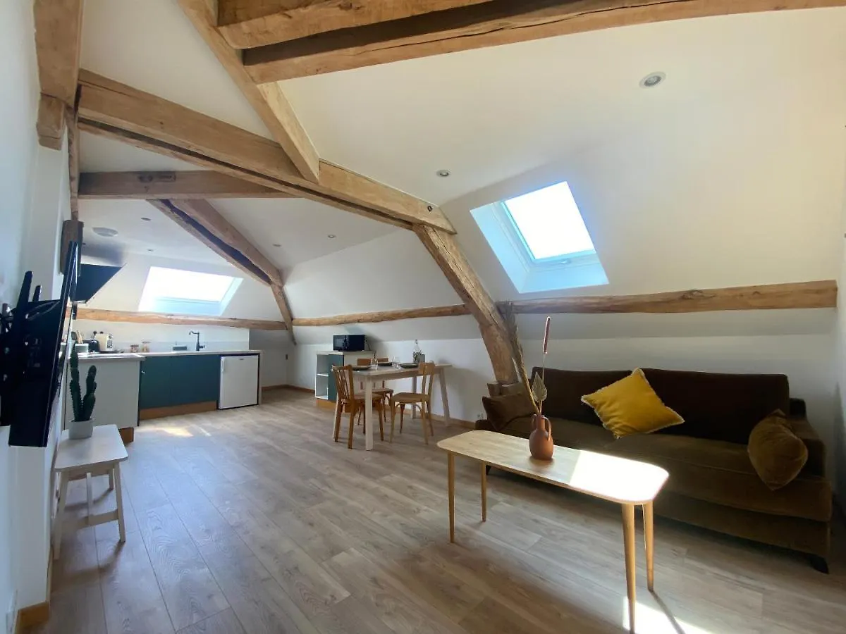 Appartement De Charme Au Pied Du Grand Colombier Culoz
